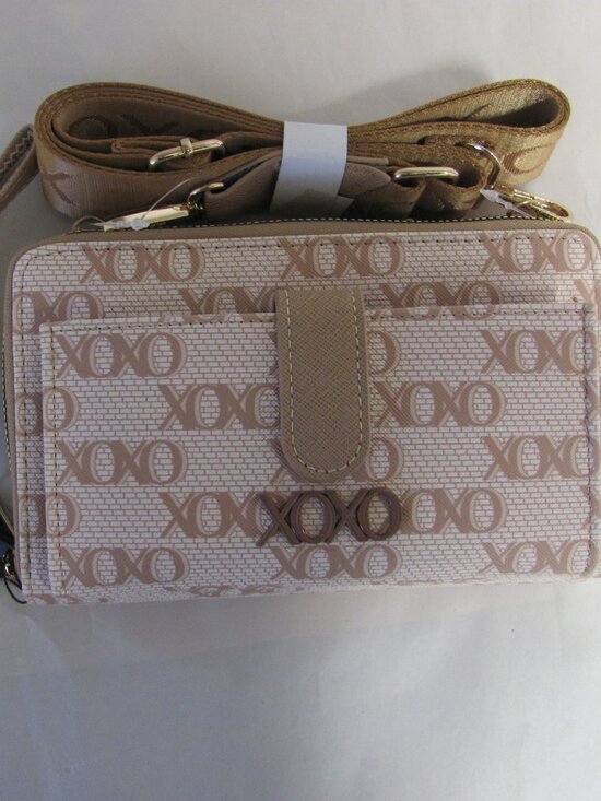 XOXO CROSSBODY BAG NWT Handbags - XOXO CROSSBODY BAG NWT